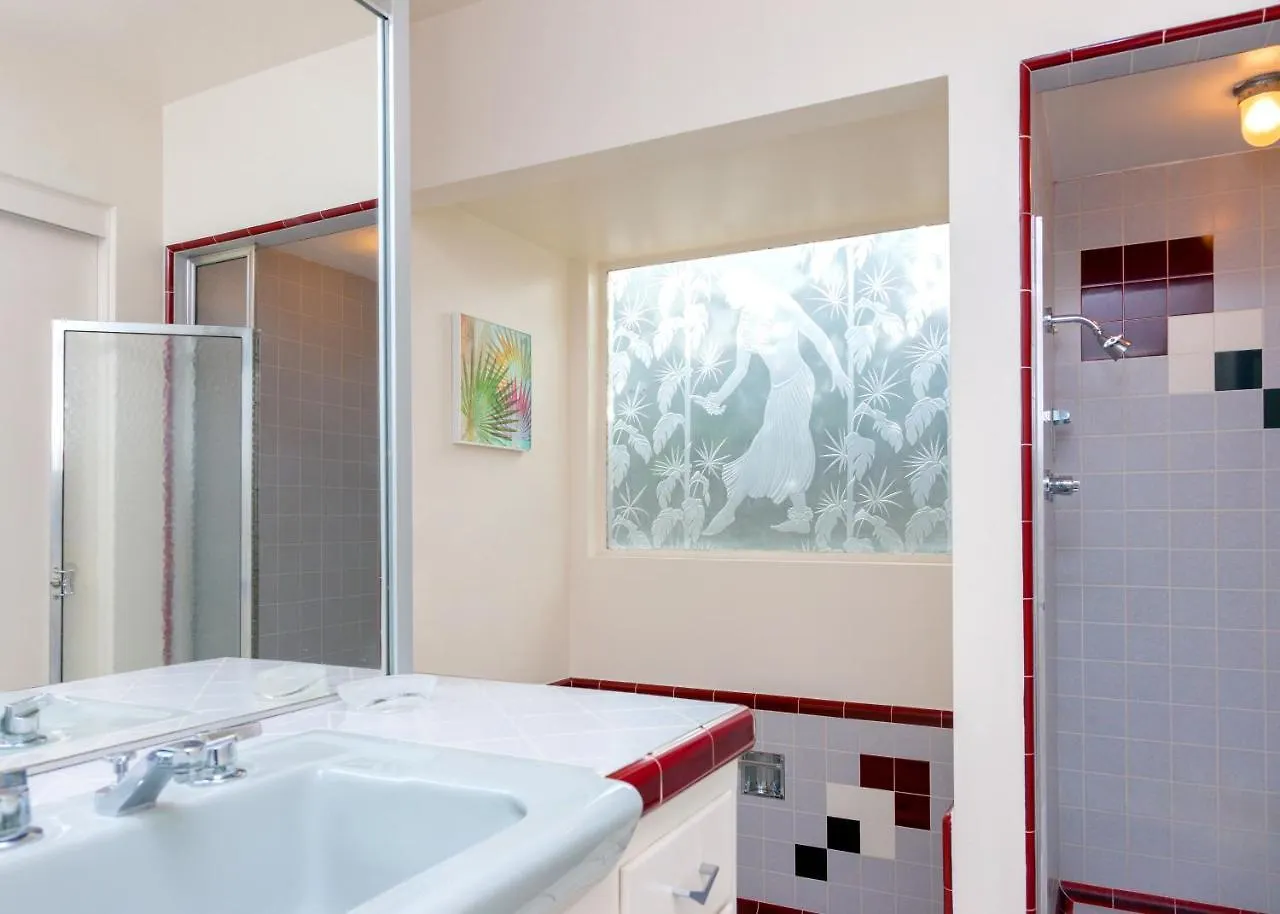 Chi Chi House - 3 Bedroom بالم سبرينغس